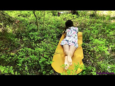 ❤️ Stranger on Tinder masturba a miña coña e fode apaixonadamente no bosque ️ Vídeo anal na pornografía gl.kenhdammy.top ❌❤
