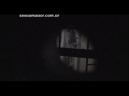 ❤️ Blondie é gravada en segredo por un voyeur do barrio escondido detrás de ladrillos ocos ️ Vídeo anal na pornografía gl.kenhdammy.top ❌❤